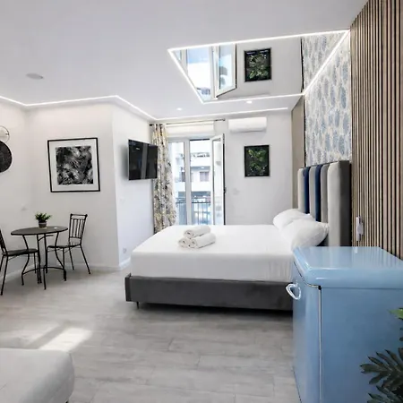 Luxury House Stazione - Centro Storico 아파트
