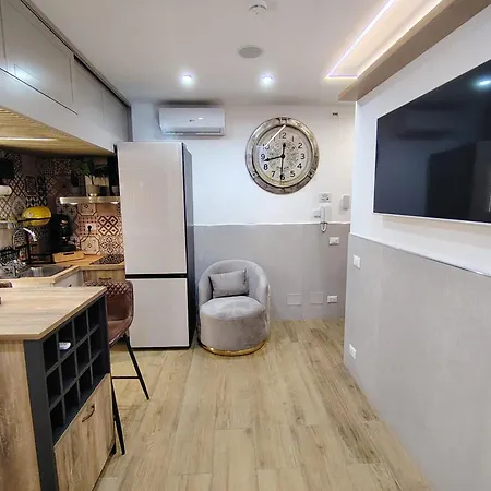 Luxury House Stazione - Centro Storico