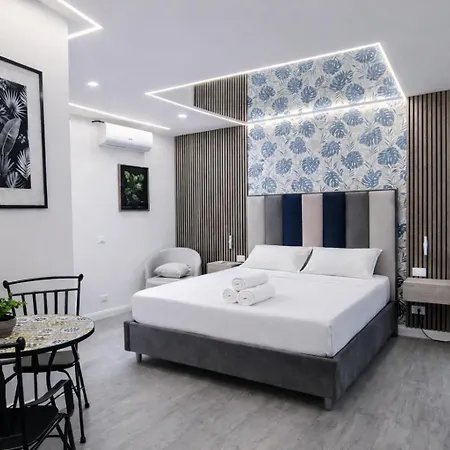 Luxury House Stazione - Centro Storico 아파트