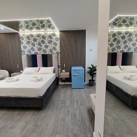 아파트 Luxury House Stazione - Centro Storico