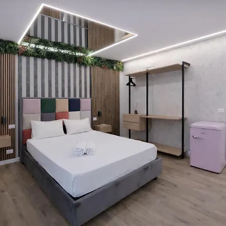 아파트 Luxury House Stazione - Centro Storico *